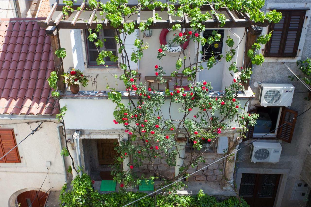 Апартаменти Barbarossa House With Parking Црес Екстер'єр фото